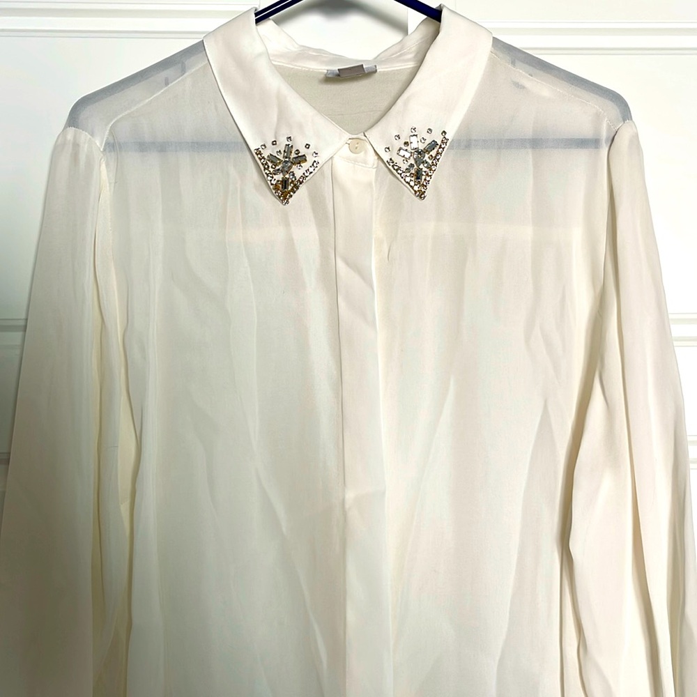 Writhing White Top